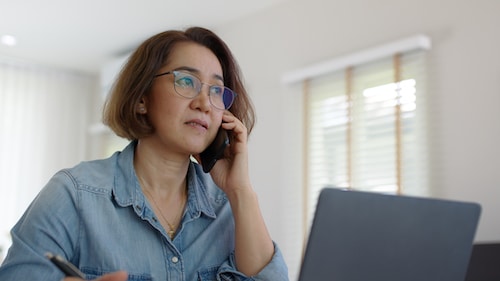 With customizable alerts, staff in research labs can receive a phone call in the event of a more severe lab freezer issue as it relates to temperature monitoring